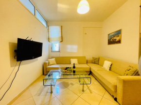 MARINA APARTMENT
